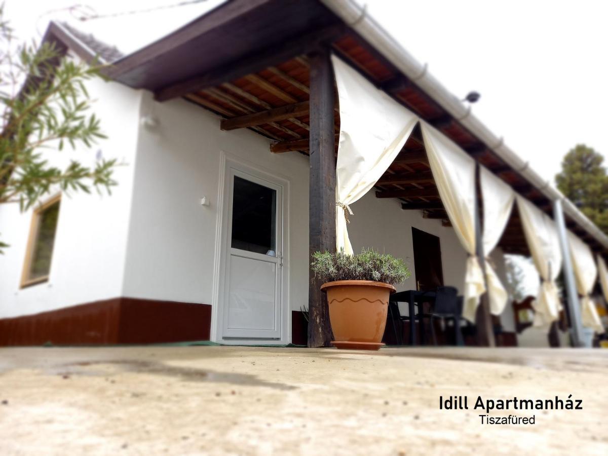 Idill Apartmanhaz B&B Tiszafured Exterior photo